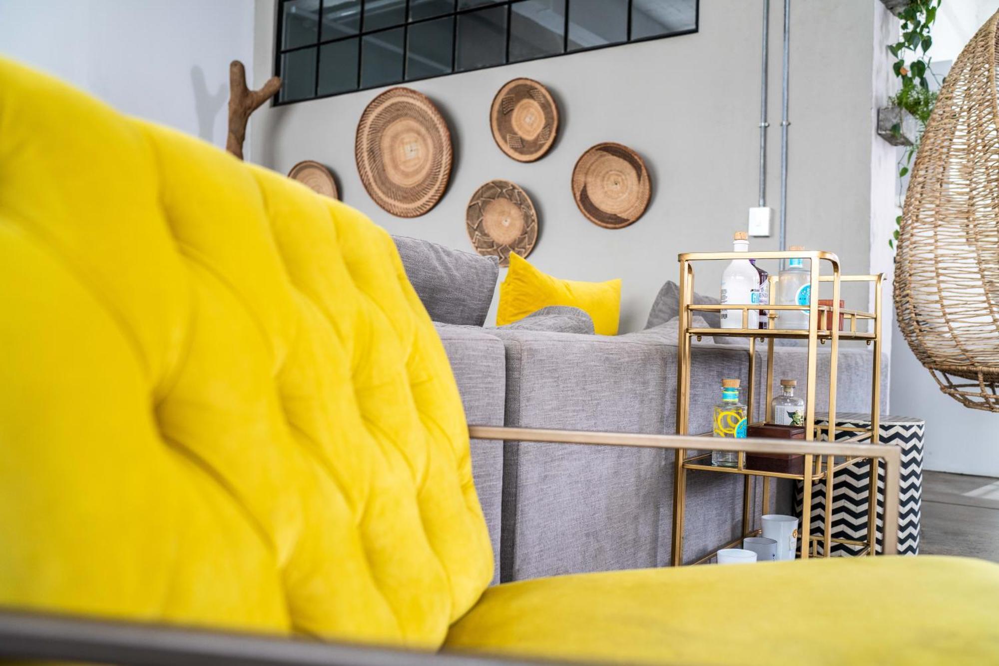 Urban Fox Penthouse By Curiocity โจฮันเนสเบิร์ก ภายนอก รูปภาพ